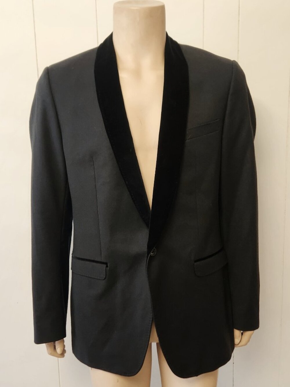 Dolce & Gabbana dinner jacket 42 men's black velvet shawl collar